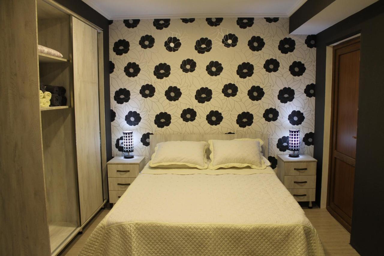 Cozy Nest Tbilisi Esterno foto