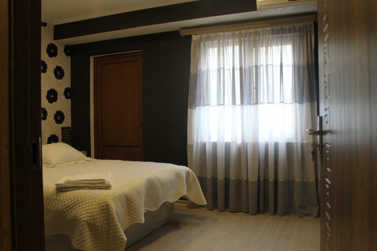 Cozy Nest Tbilisi Esterno foto